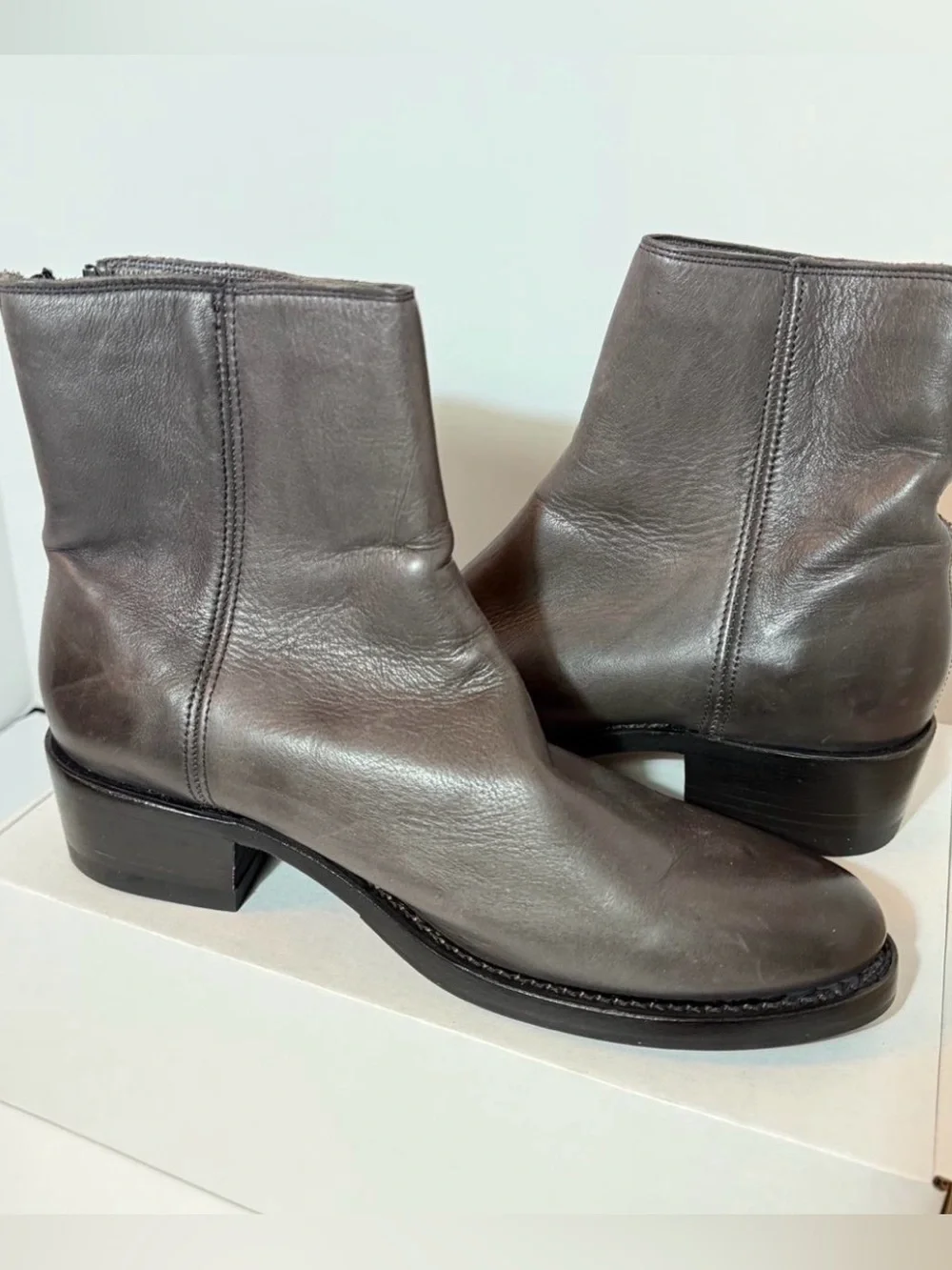 FRYE Women’s Demi side zip leather boot